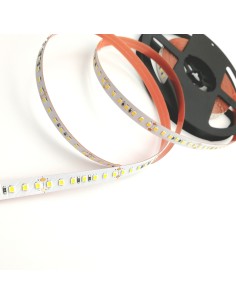 5 METRI STRISCIA 700 LED 2835 SMD 24 W/M 24 V DC PER INTERNO IP20 PREMIUM SERIES 2